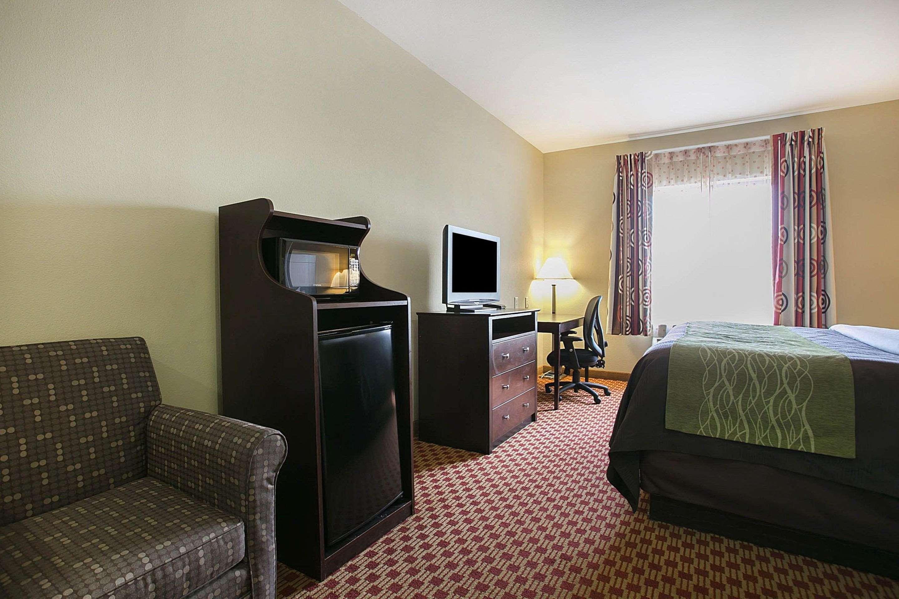 Comfort Inn & Suites Augusta West Near Fort Eisenhower Экстерьер фото