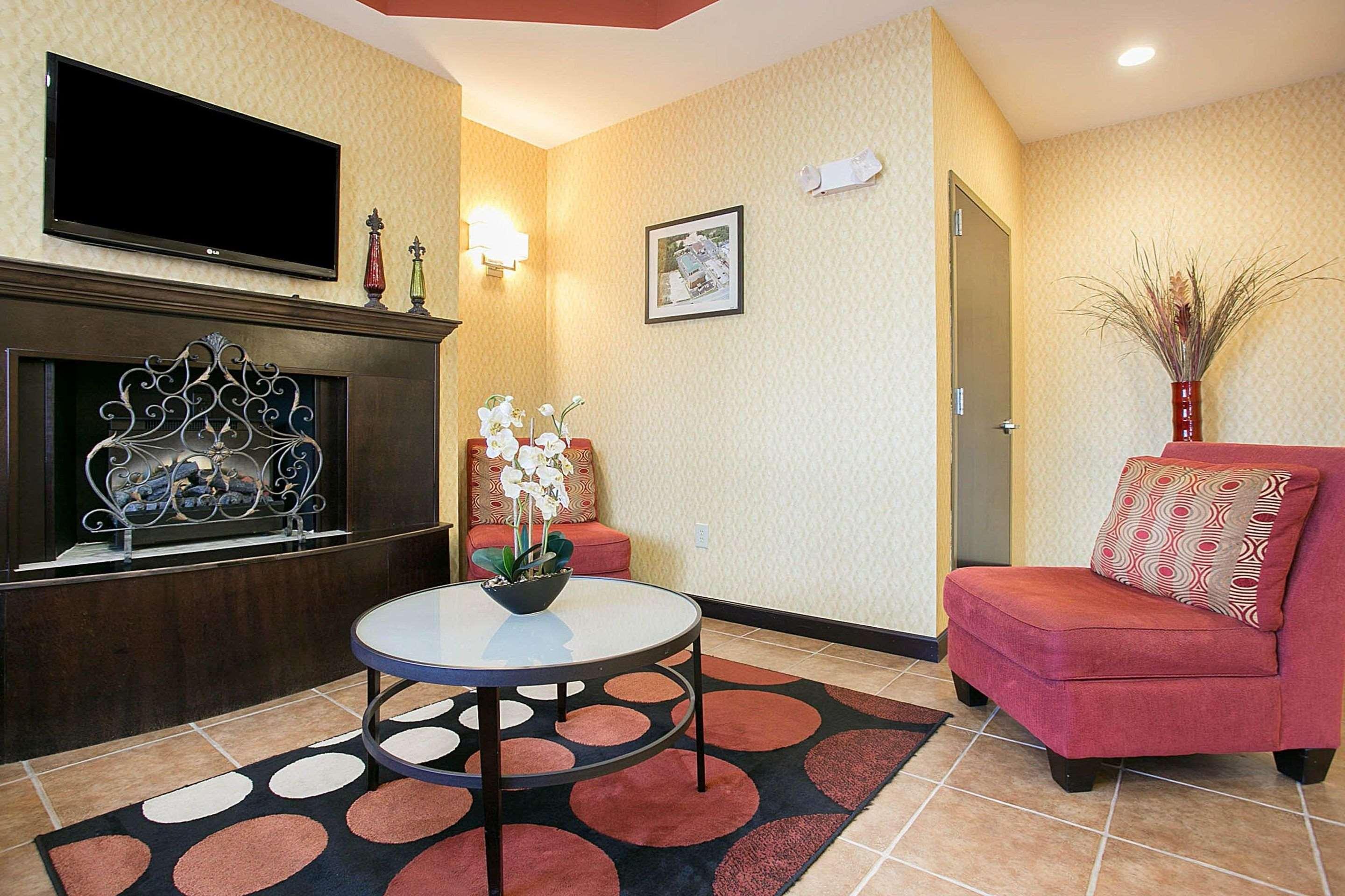 Comfort Inn & Suites Augusta West Near Fort Eisenhower Экстерьер фото