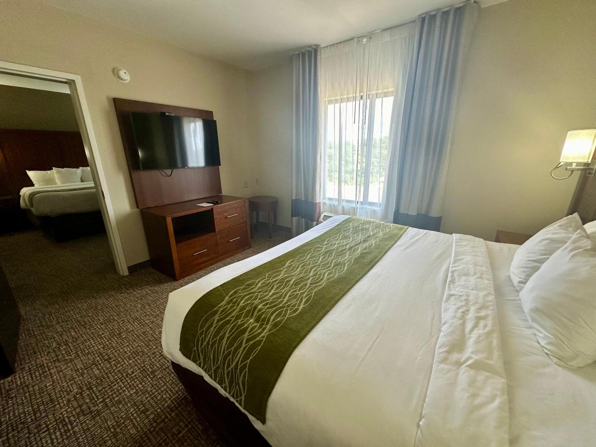 Comfort Inn & Suites Augusta West Near Fort Eisenhower Экстерьер фото