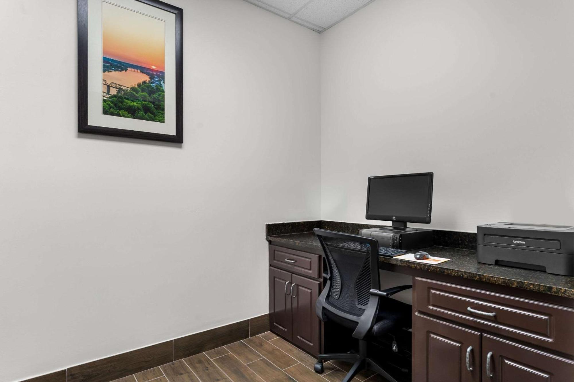 Comfort Inn & Suites Augusta West Near Fort Eisenhower Экстерьер фото