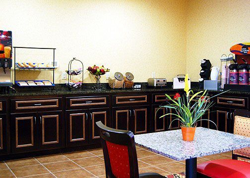 Comfort Inn & Suites Augusta West Near Fort Eisenhower Ресторан фото